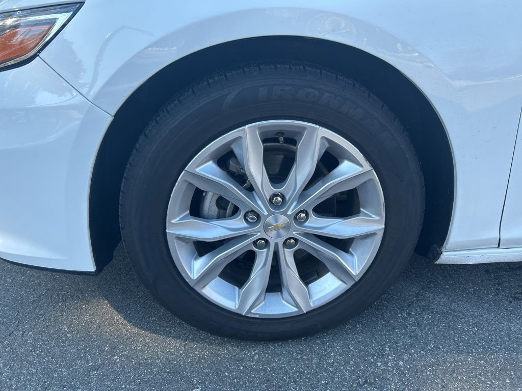 Used 2023 Chevrolet Malibu LT image 24