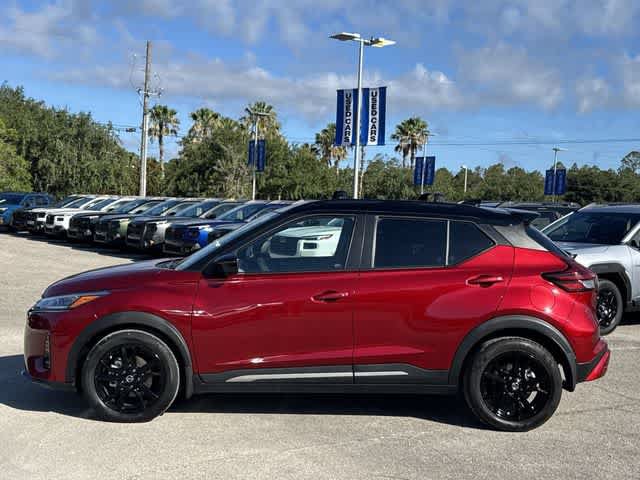 Used 2021 Nissan Kicks SR w/ SR Premium Package FWD image 3