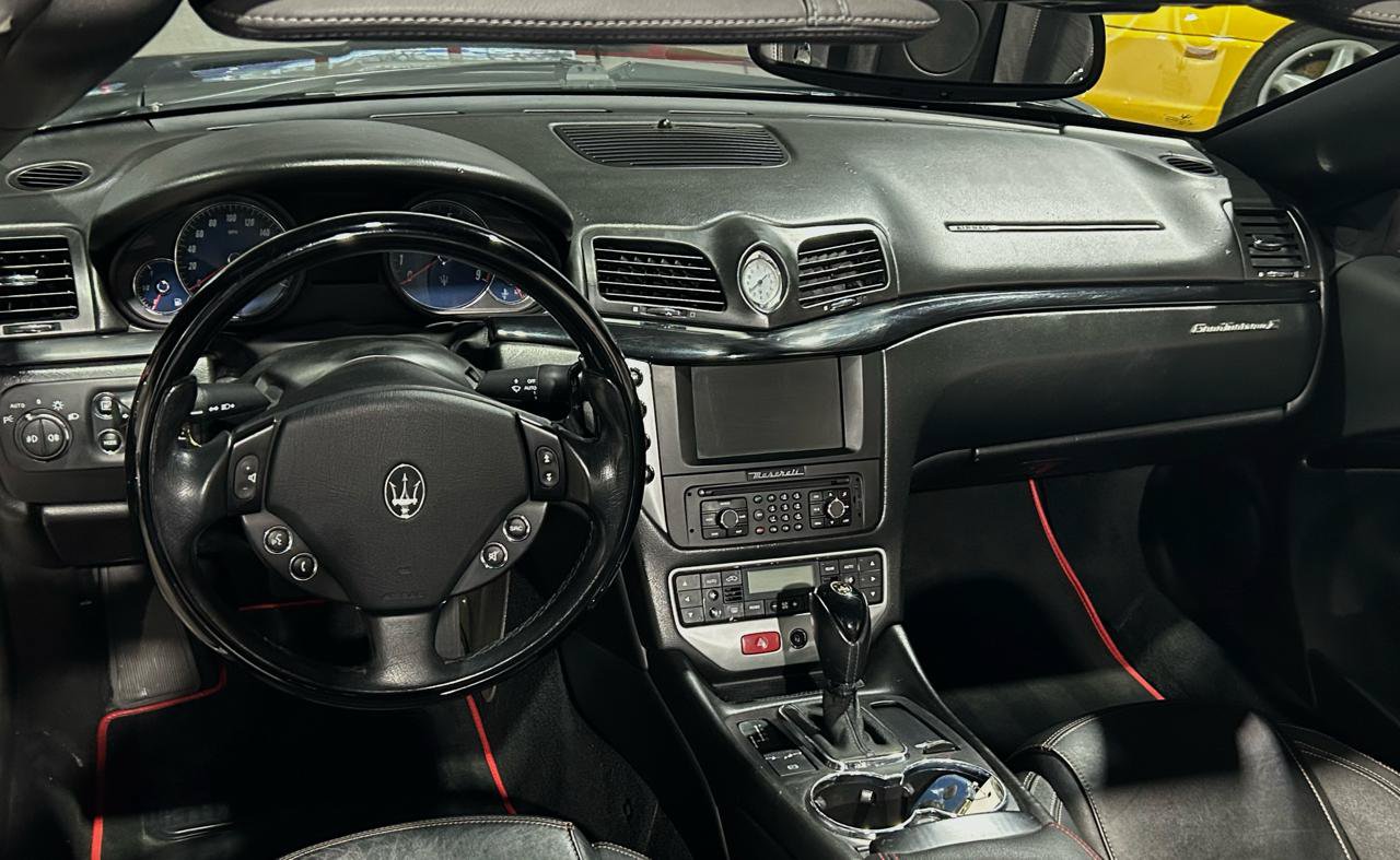 Used 2011 Maserati GranTurismo Convertible RWD image 18