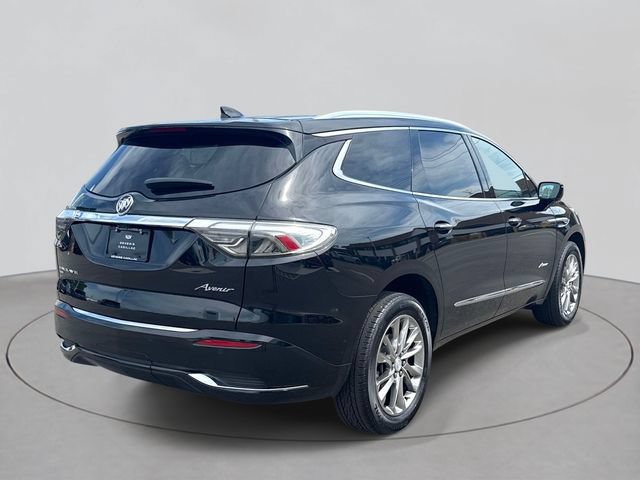 Used 2022 Buick Enclave Avenir w/ Avenir Technology Package AWD/4WD image 5