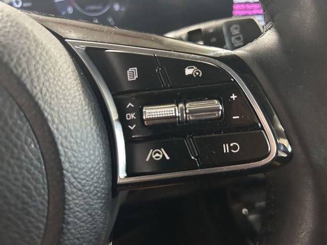 Used 2025 Kia Seltos EX AWD/4WD image 25