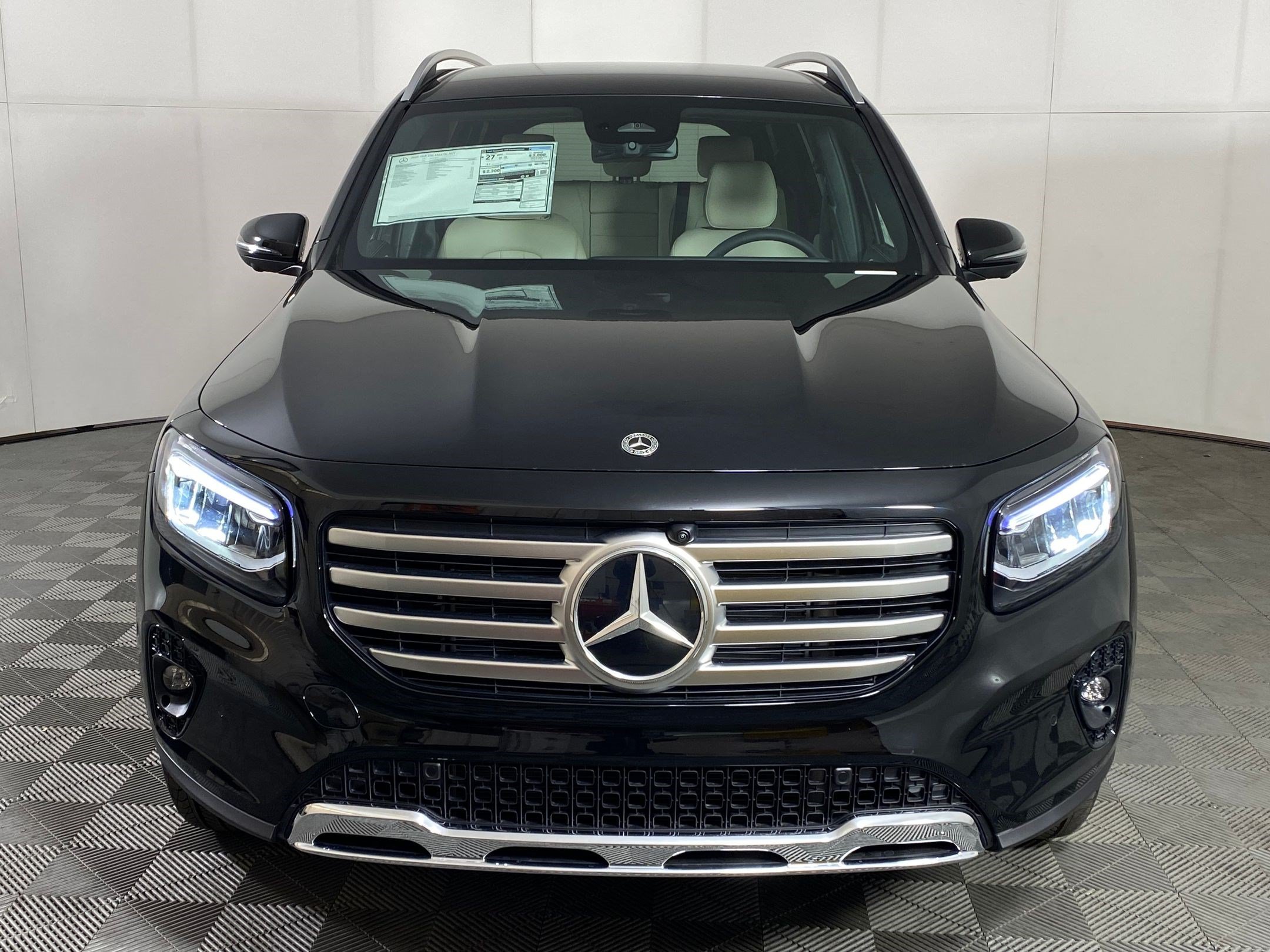 Certified 2026 Mercedes-Benz GLB 250 4MATIC image 6