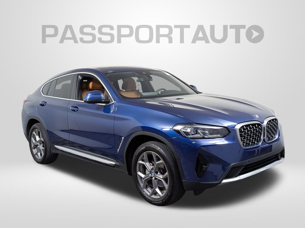 Used 2025 BMW X4 xDrive30i AWD/4WD image 11