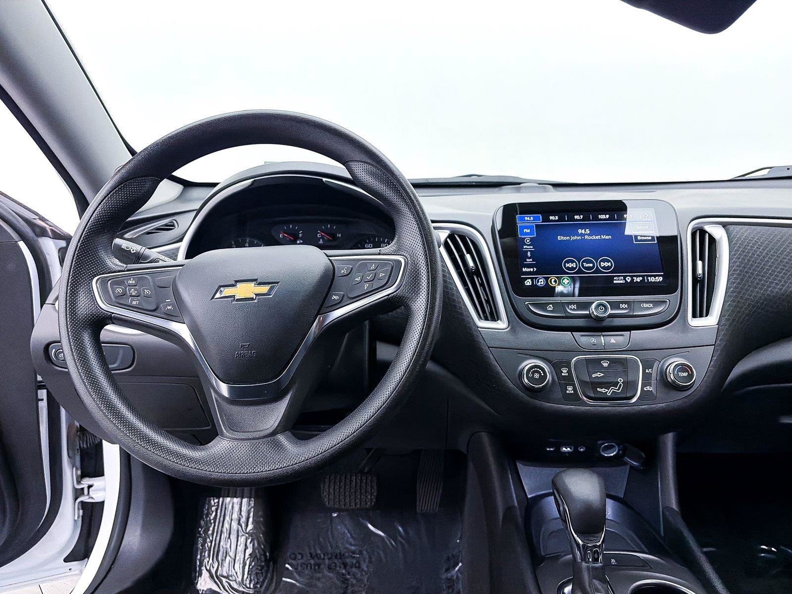 Used 2024 Chevrolet Malibu LS FWD image 4