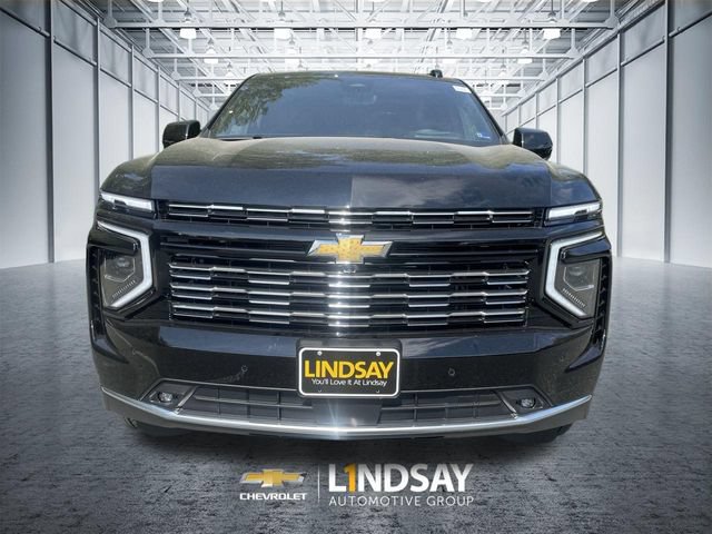 New 2026 Chevrolet Suburban High Country w/ Sun And Tow Package AWD/4WD image 3