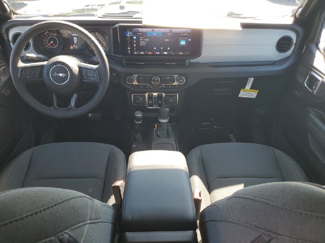 New 2025 Jeep Gladiator Sport AWD/4WD image 16
