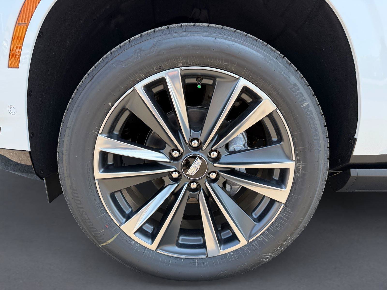 New 2026 Cadillac Escalade ESV Sport w/ Touring Package AWD/4WD image 9