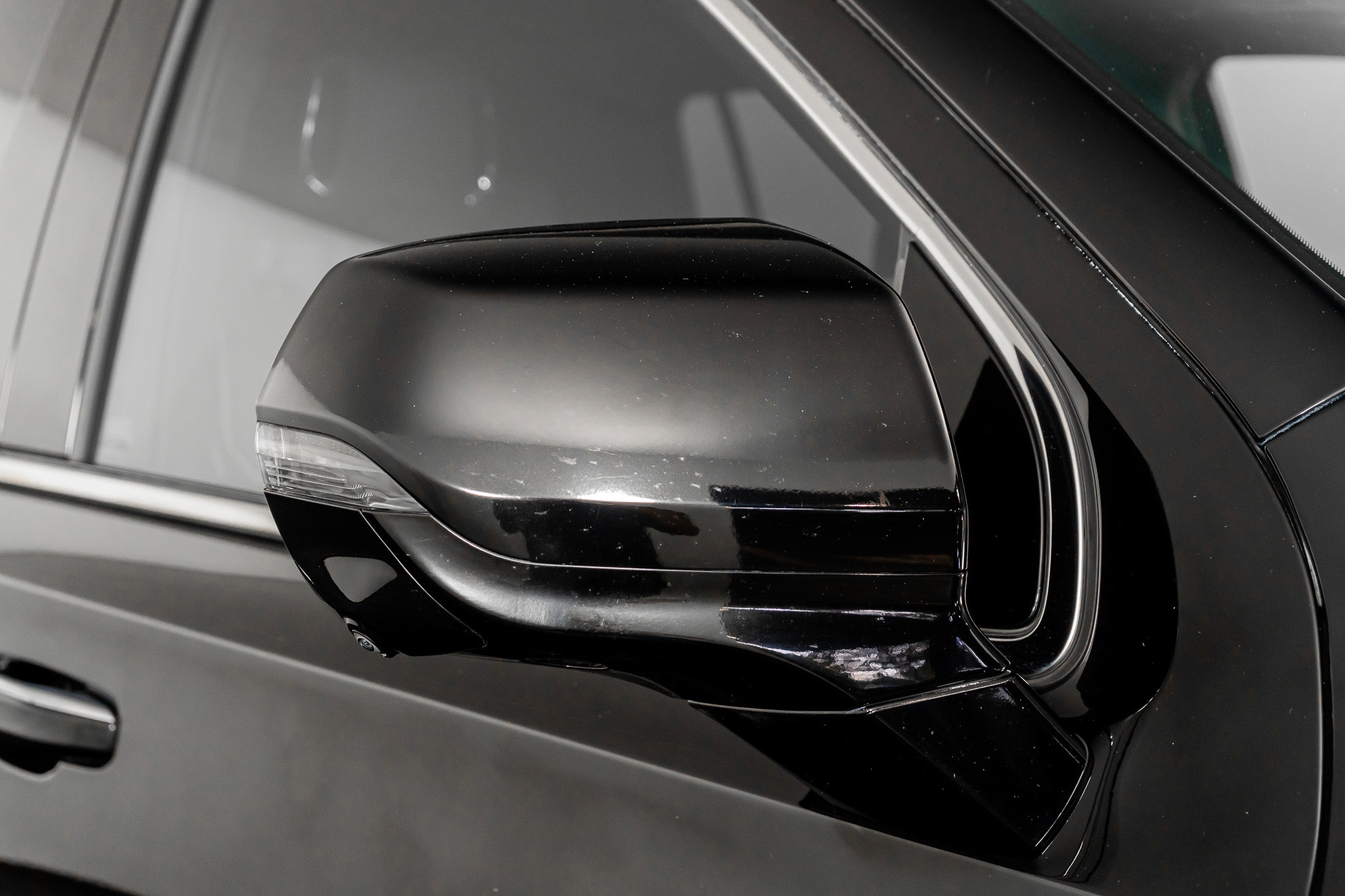 Used 2024 Cadillac Escalade ESV Premium Luxury image 26