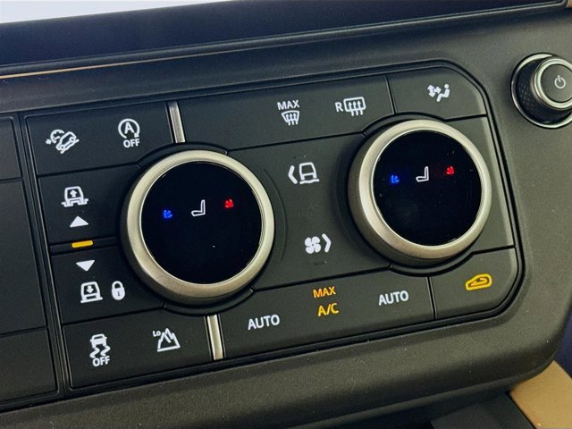 New 2026 Land Rover Defender 110 S image 23