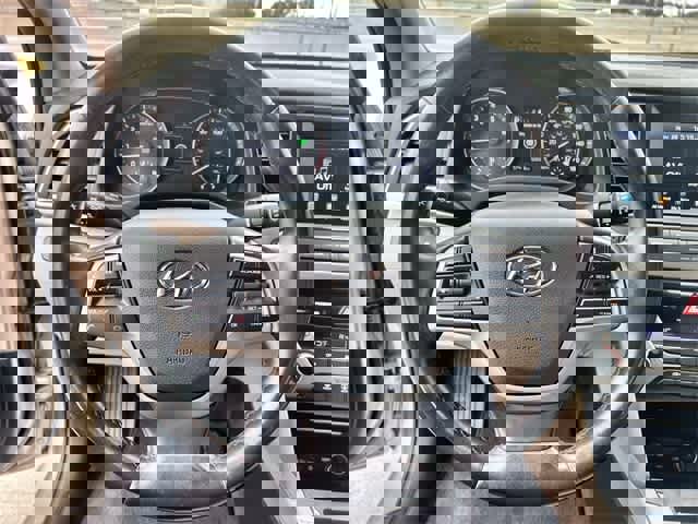 Used 2017 Hyundai Elantra SE w/ SE A/T Tech Package 03 image 17