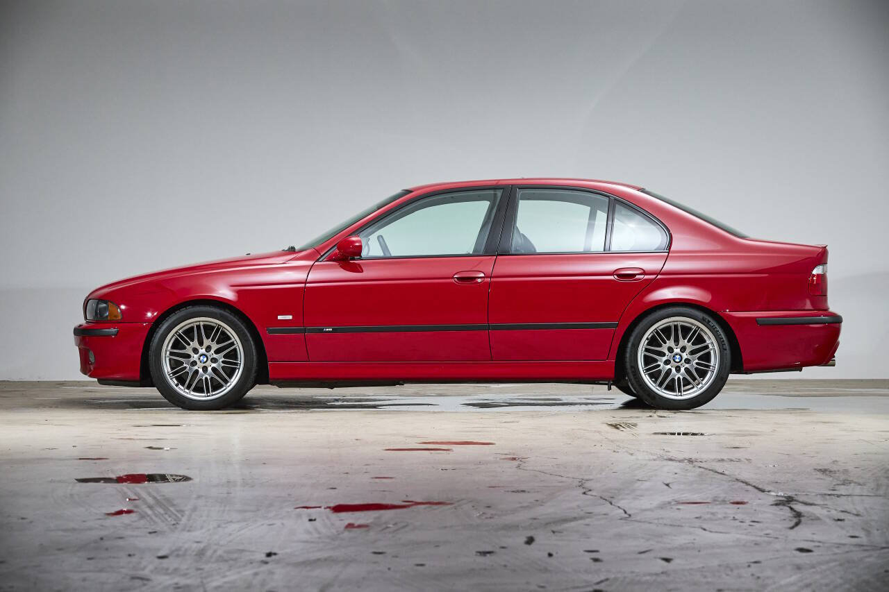 Used 2001 BMW M5 RWD image 8