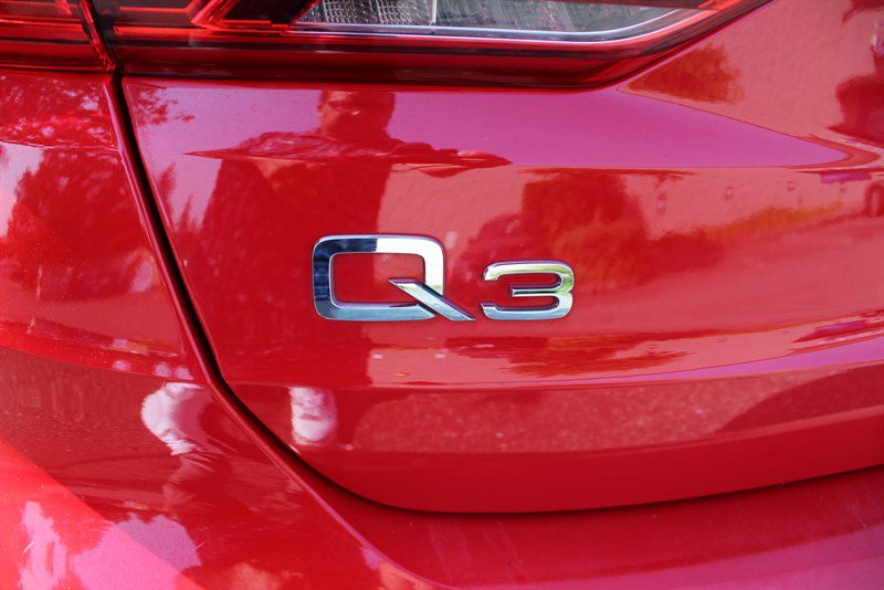 Used 2020 Audi Q3 2.0T Prestige w/ Prestige Package image 32