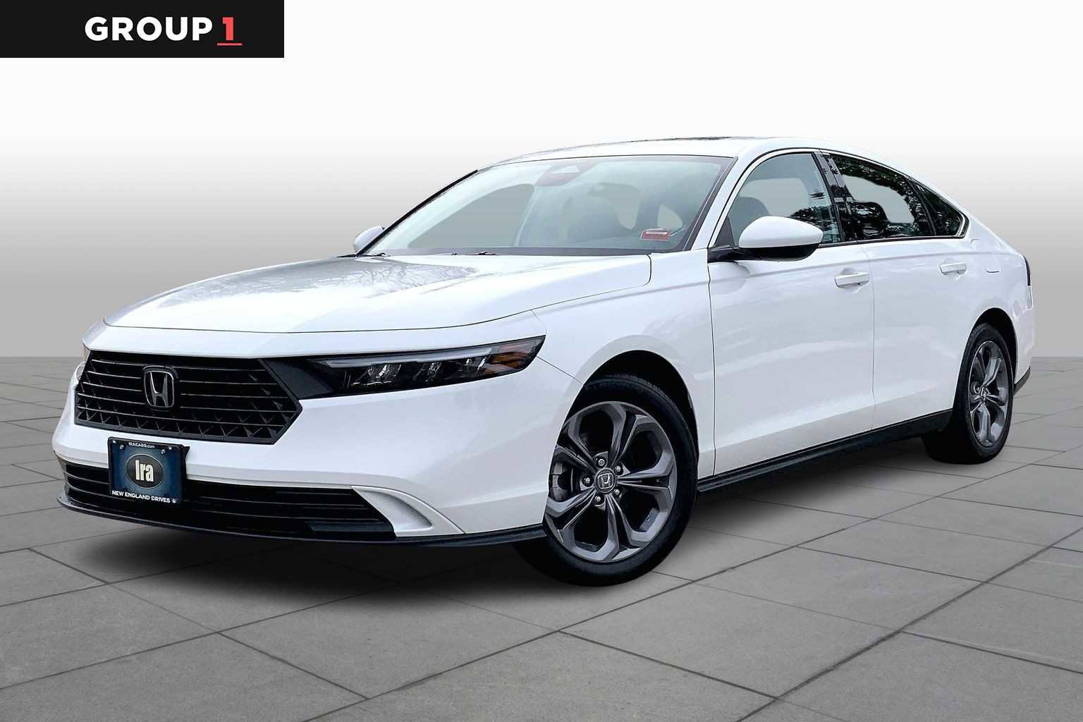 Used 2024 Honda Accord EX image 1