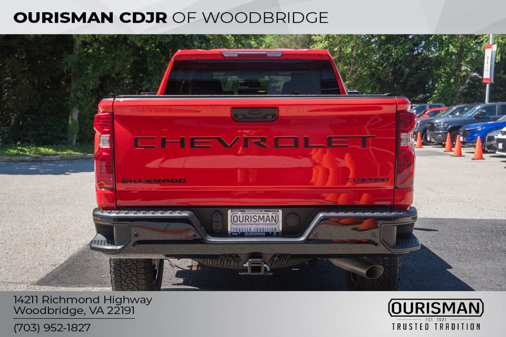 Used 2026 Chevrolet Silverado 2500 Custom w/ Custom Value Package AWD/4WD image 7