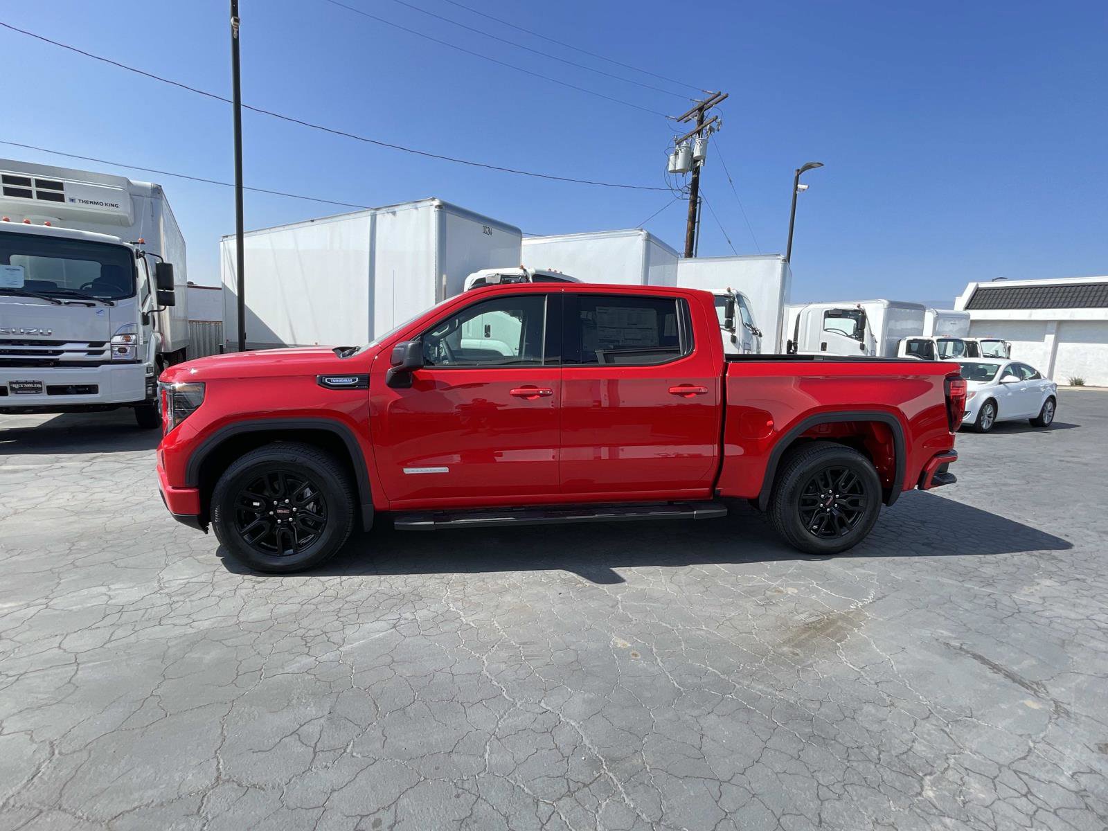 New 2026 GMC Sierra 1500 Elevation image 8