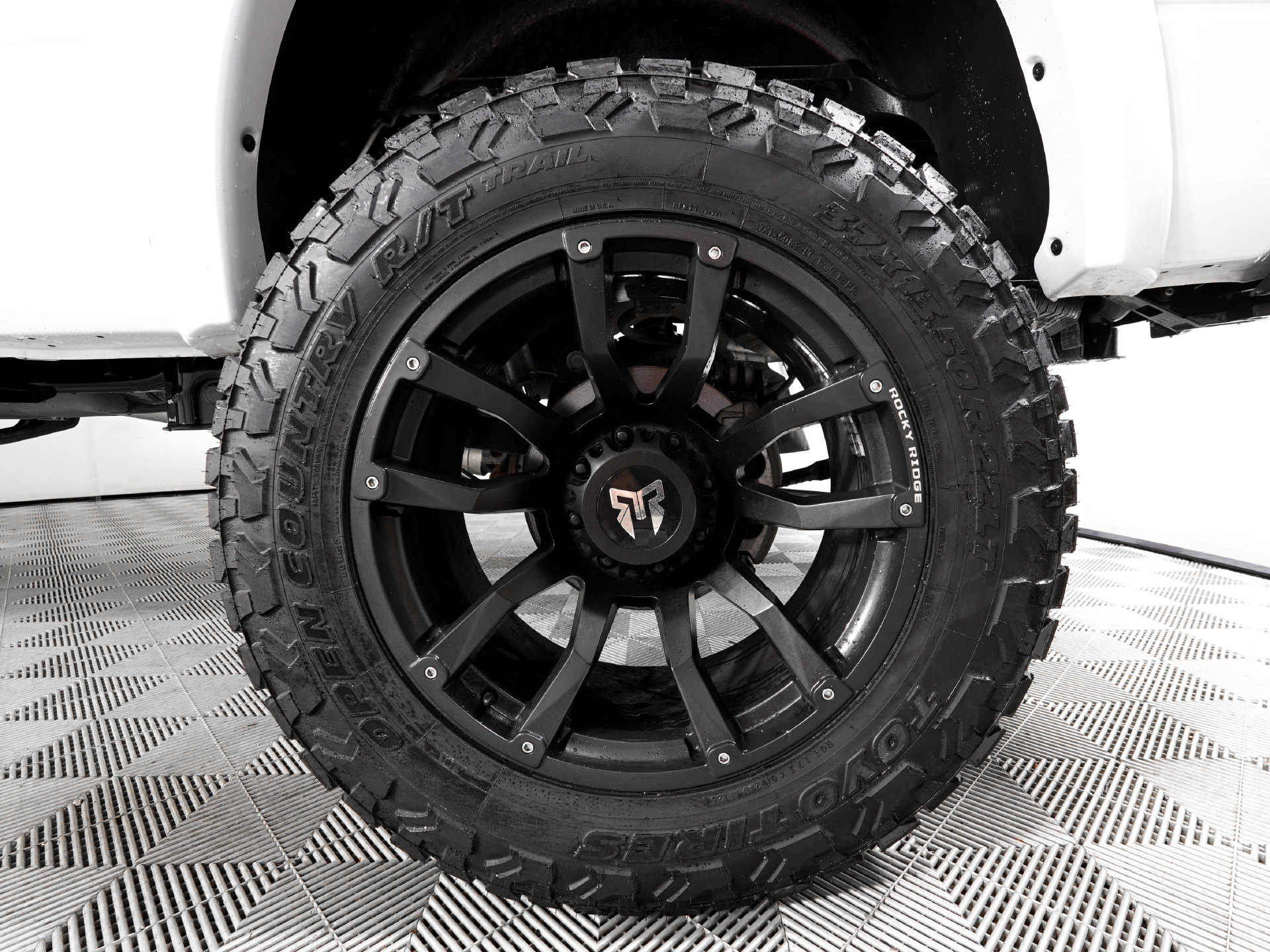 Used 2022 RAM 2500 Laramie AWD/4WD image 35