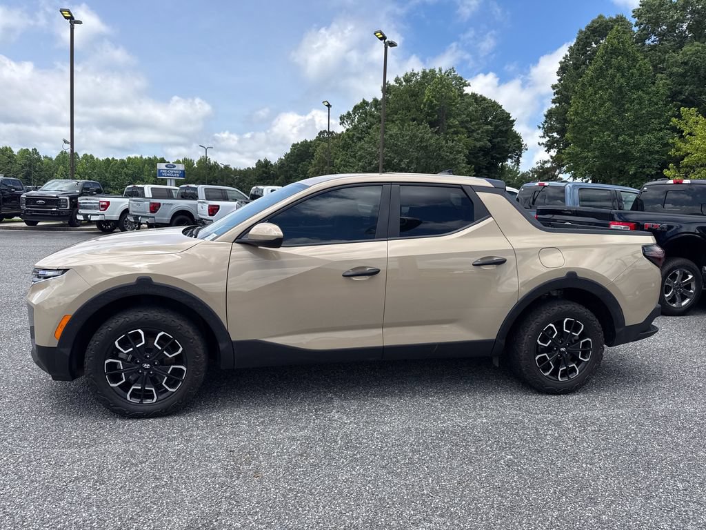 Used 2023 Hyundai Santa Cruz SE AWD/4WD image 4