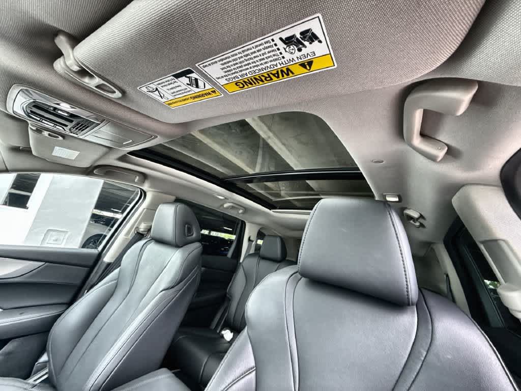 Used 2025 Acura MDX FWD image 17