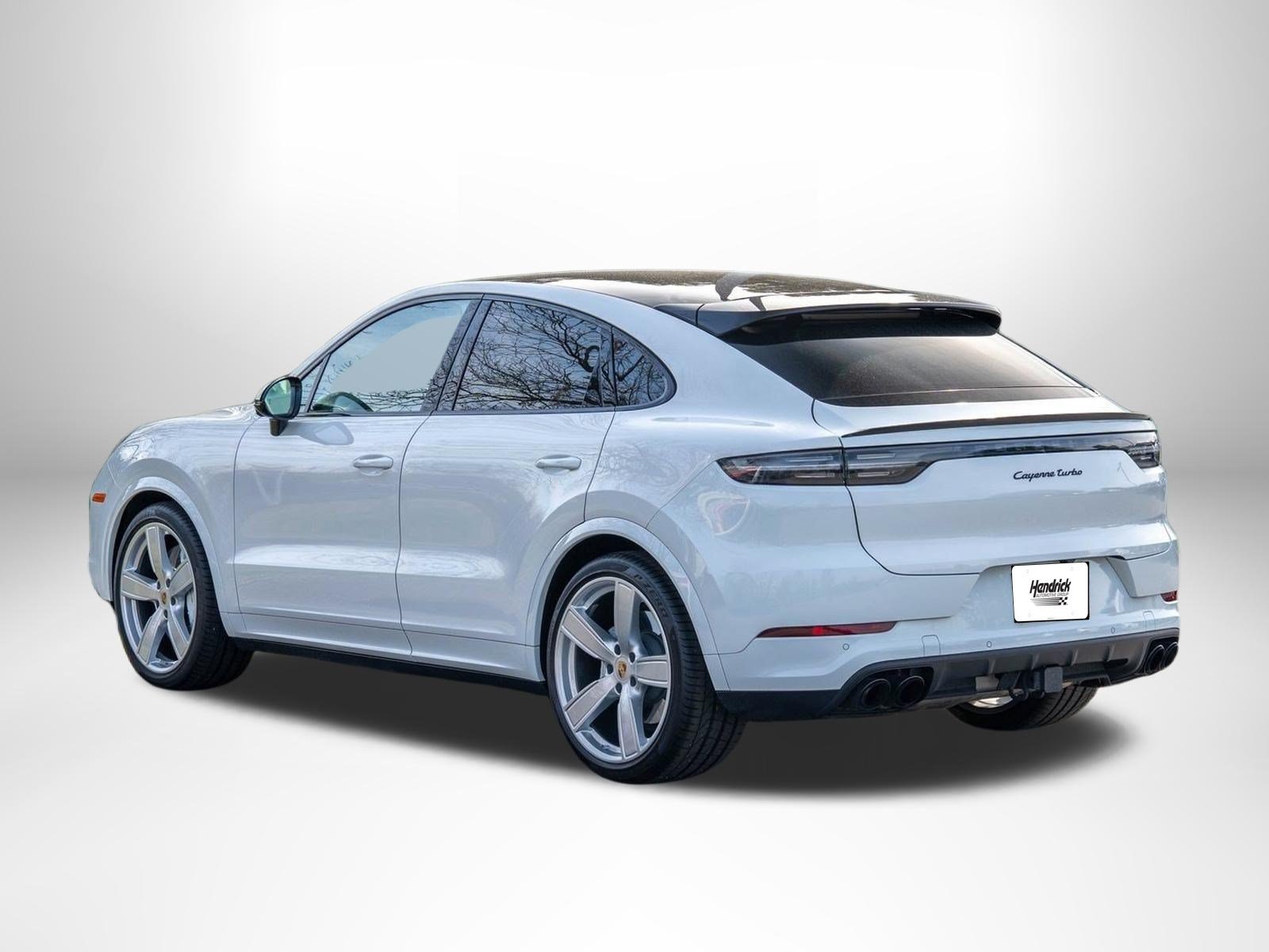 Certified 2023 Porsche Cayenne Turbo AWD/4WD image 4