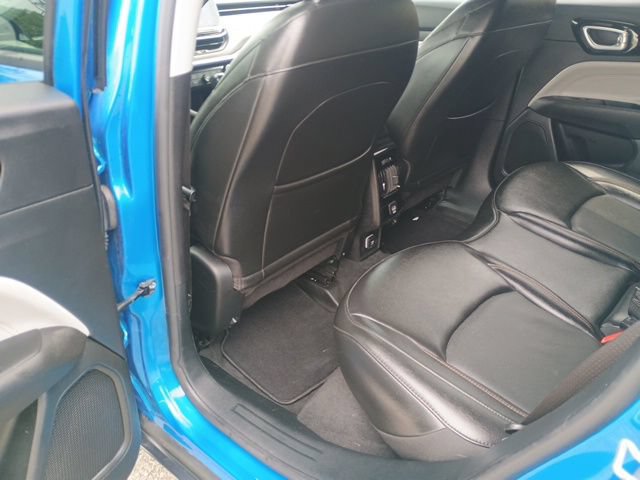 Used 2022 Jeep Compass Limited AWD/4WD image 21