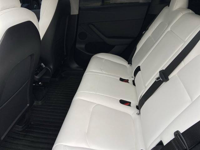 Used 2022 Tesla Model Y Performance AWD/4WD image 19