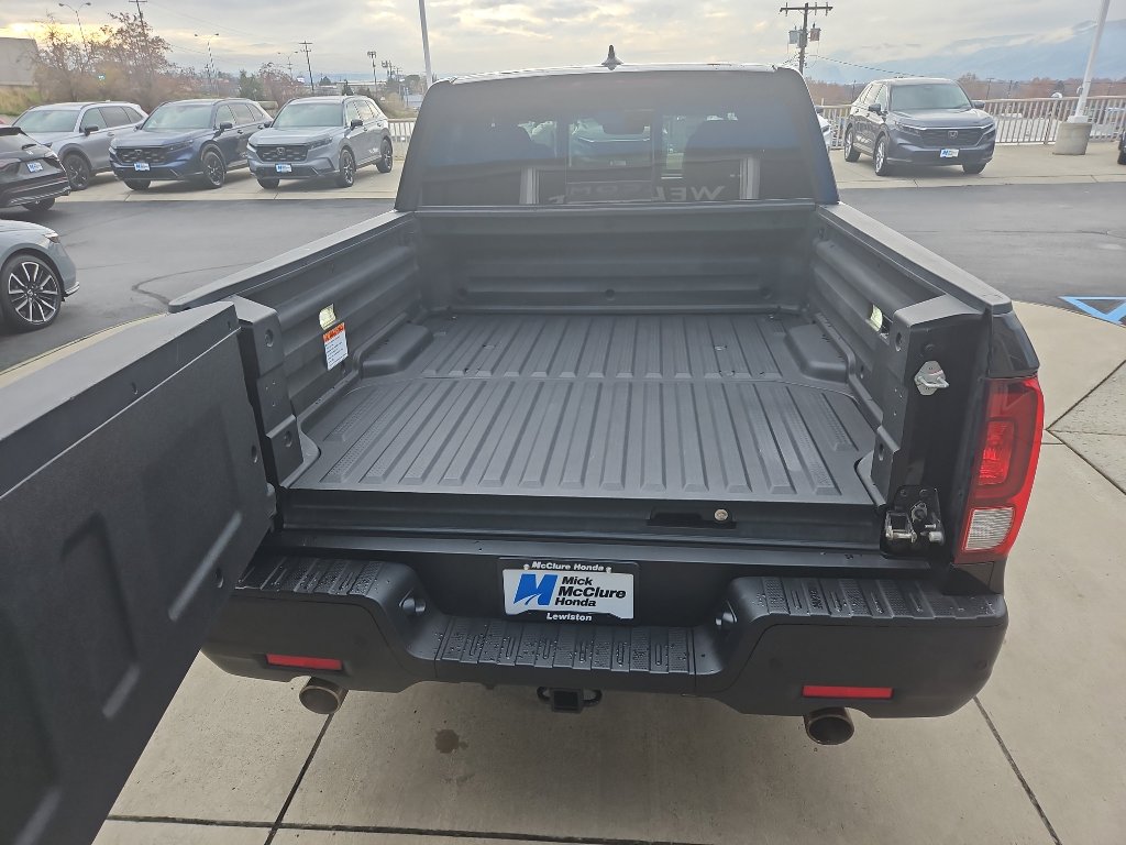 Used 2021 Honda Ridgeline Black Edition image 9