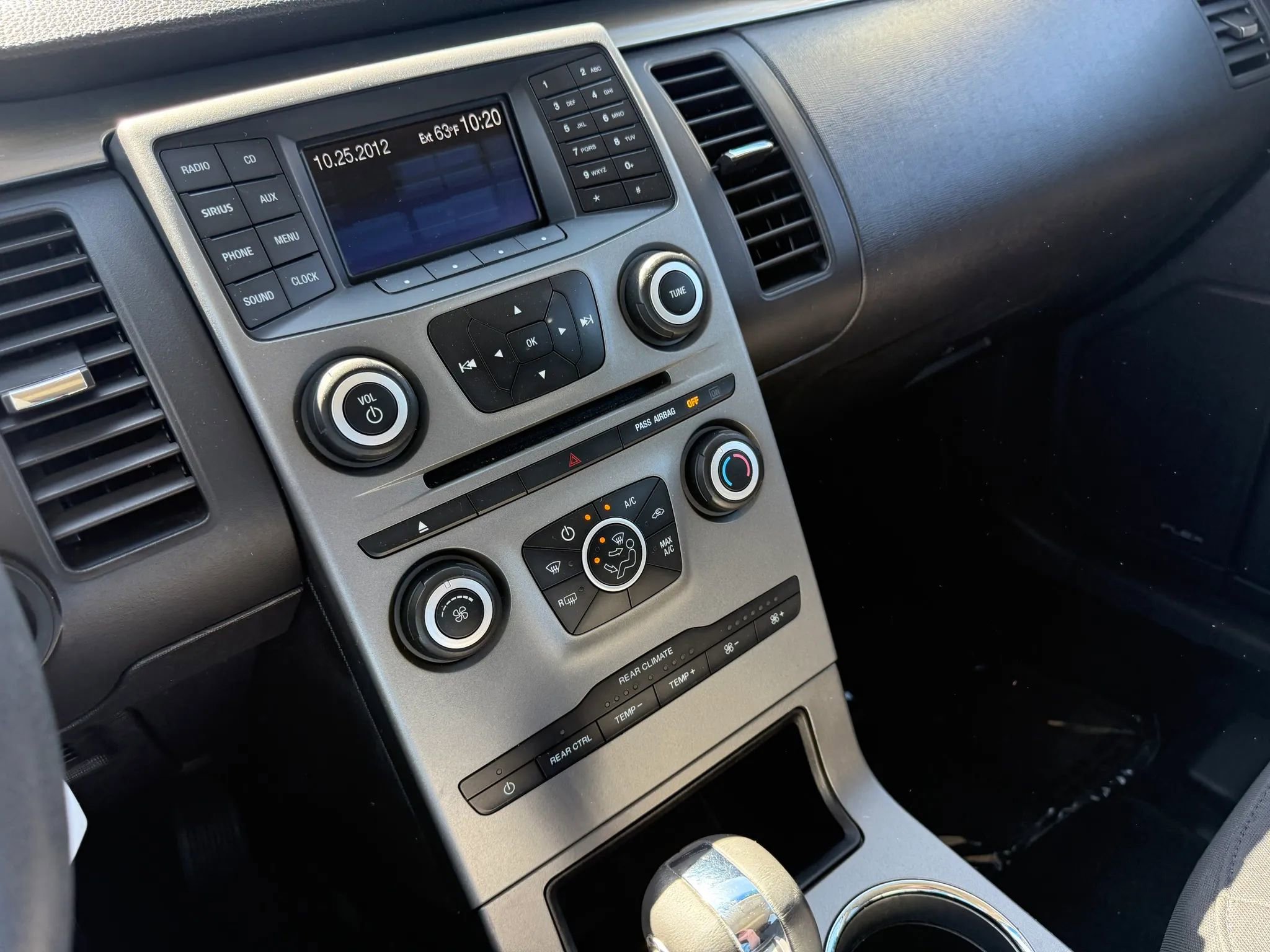 Used 2013 Ford Flex SE FWD image 16