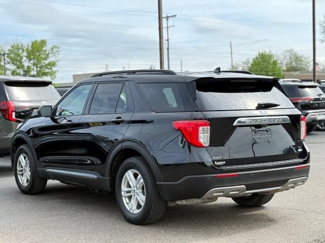 Used 2020 Ford Explorer XLT w/ Equipment Group 202A AWD/4WD image 41