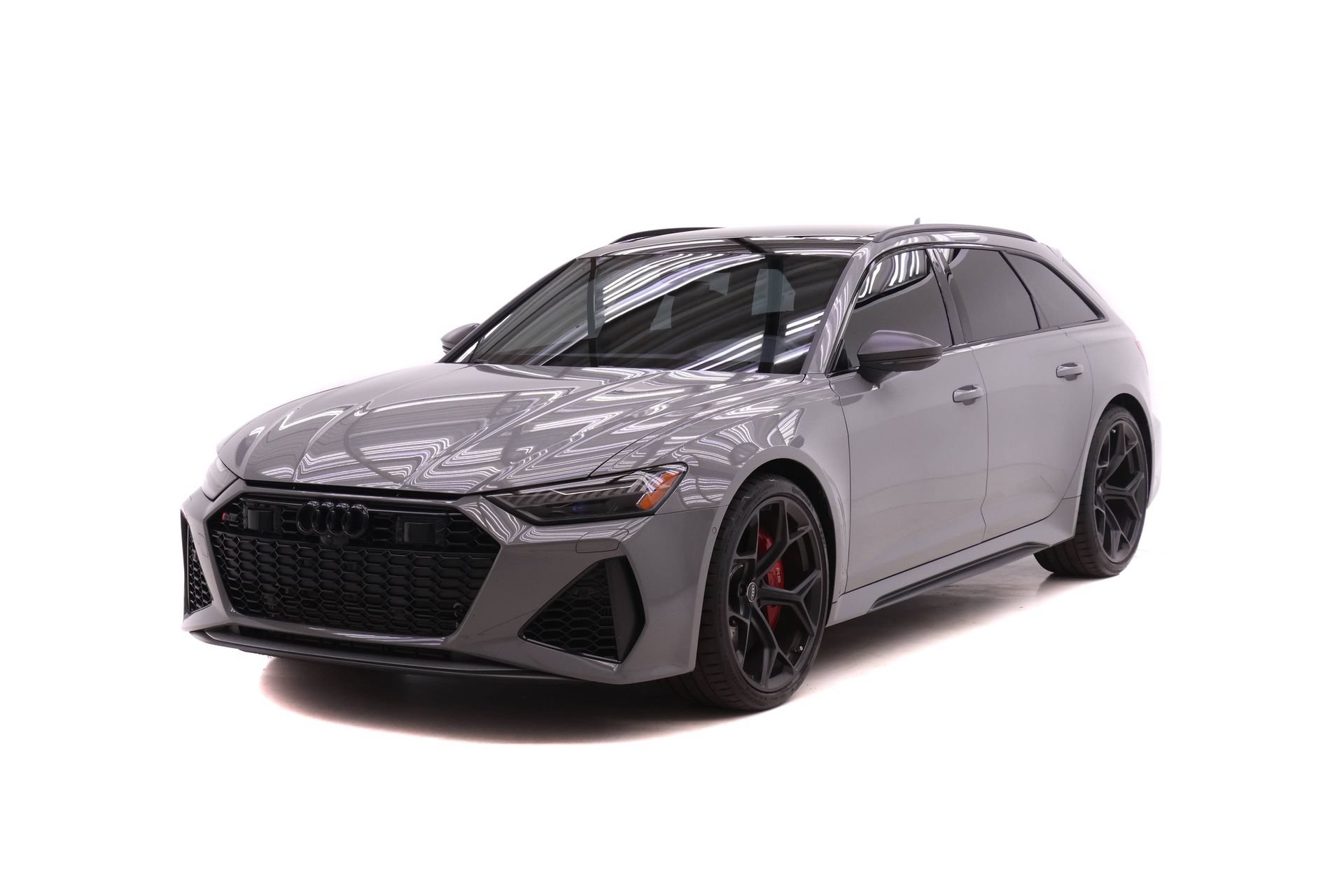 Certified 2025 Audi RS 6 performance AWD/4WD image 1