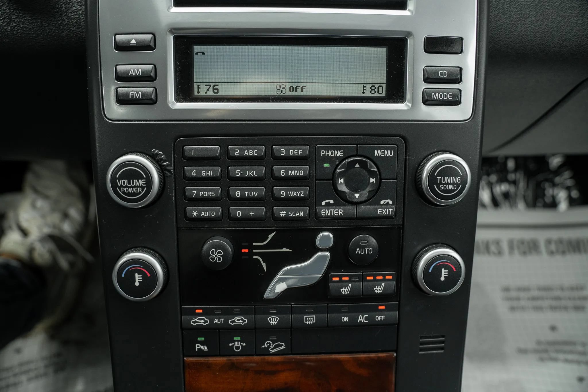 Used 2009 Volvo XC70 T6 AWD/4WD image 23