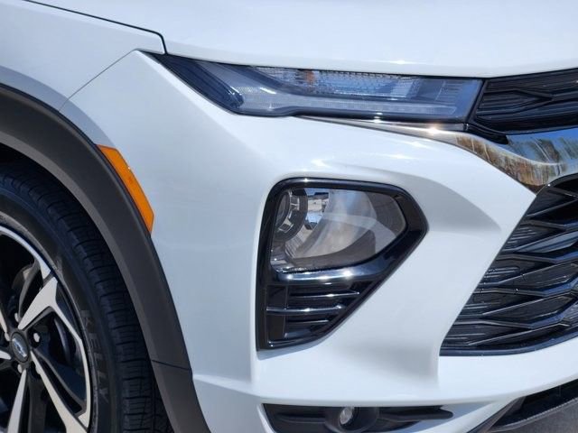 Used 2022 Chevrolet TrailBlazer RS FWD image 9