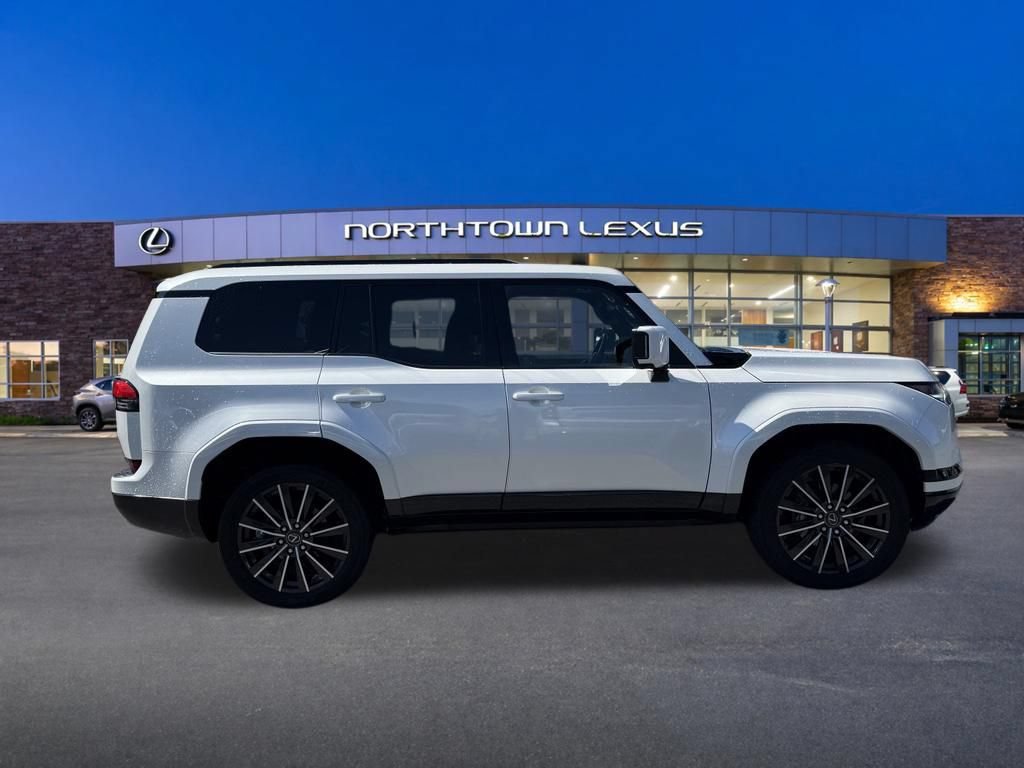 Used 2024 Lexus GX 550 w/ Accessory Package (Z1) AWD/4WD image 25