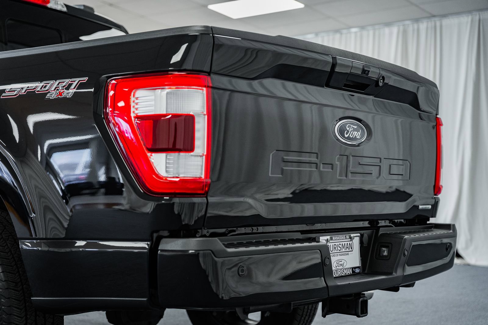 Certified 2023 Ford F150 Lariat w/ Equipment Group 502A High image 6