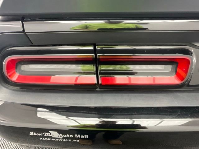 Used 2018 Dodge Challenger SXT Plus RWD image 19