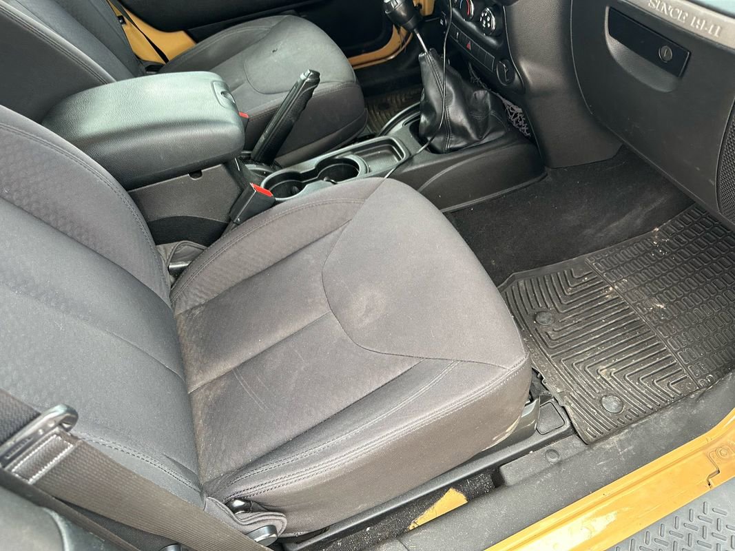 Used 2014 Jeep Wrangler Sport image 15