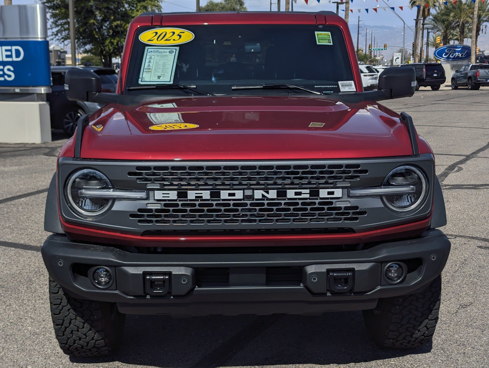 Certified 2025 Ford Bronco Badlands AWD/4WD image 6