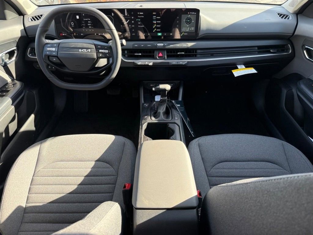 New 2025 Kia K4 EX image 7