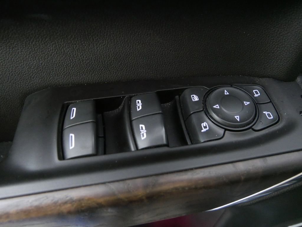 Used 2020 GMC Sierra 1500 Denali w/ Denali Ultimate Package image 11