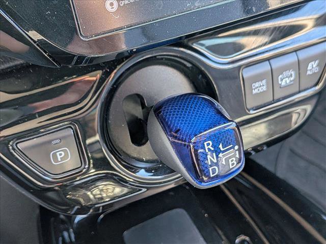 Used 2018 Toyota Prius Prime Premium image 15