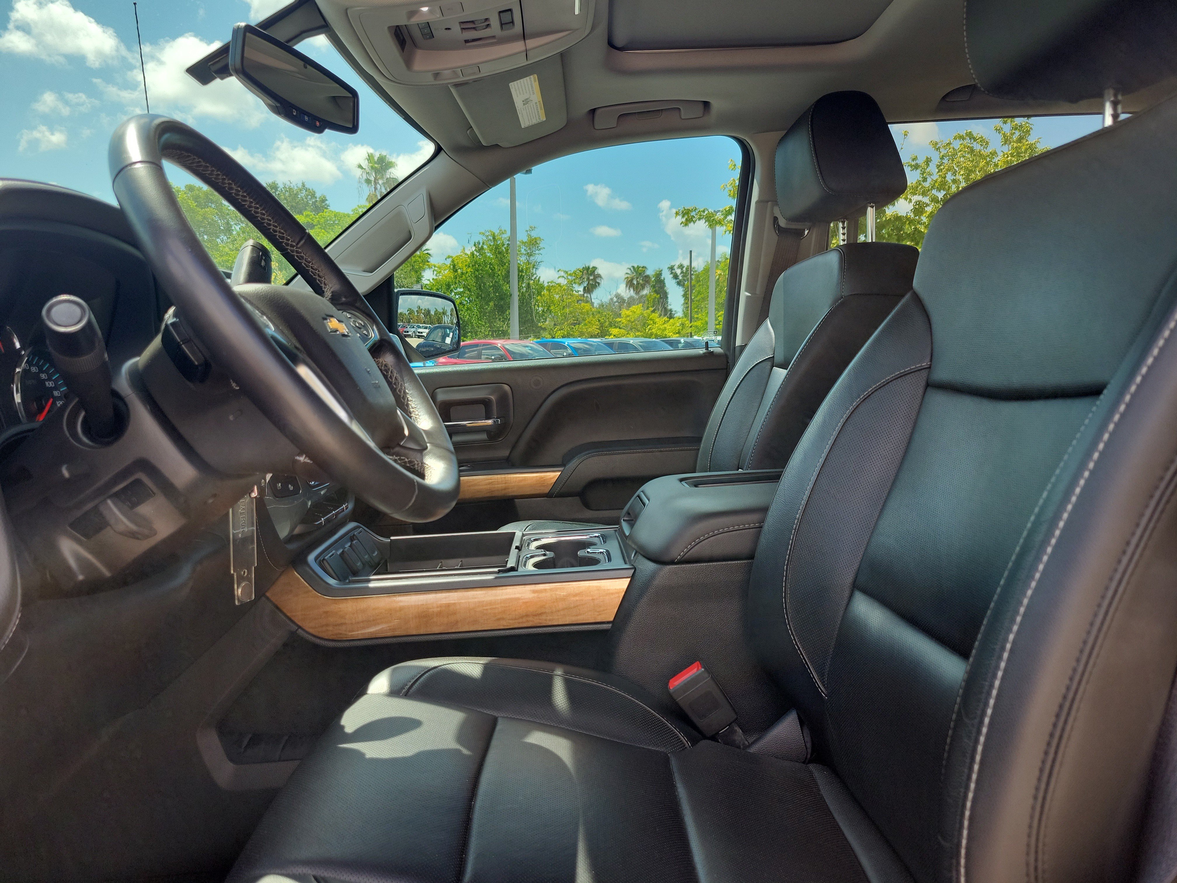 Used 2018 Chevrolet Silverado 1500 LTZ RWD image 26