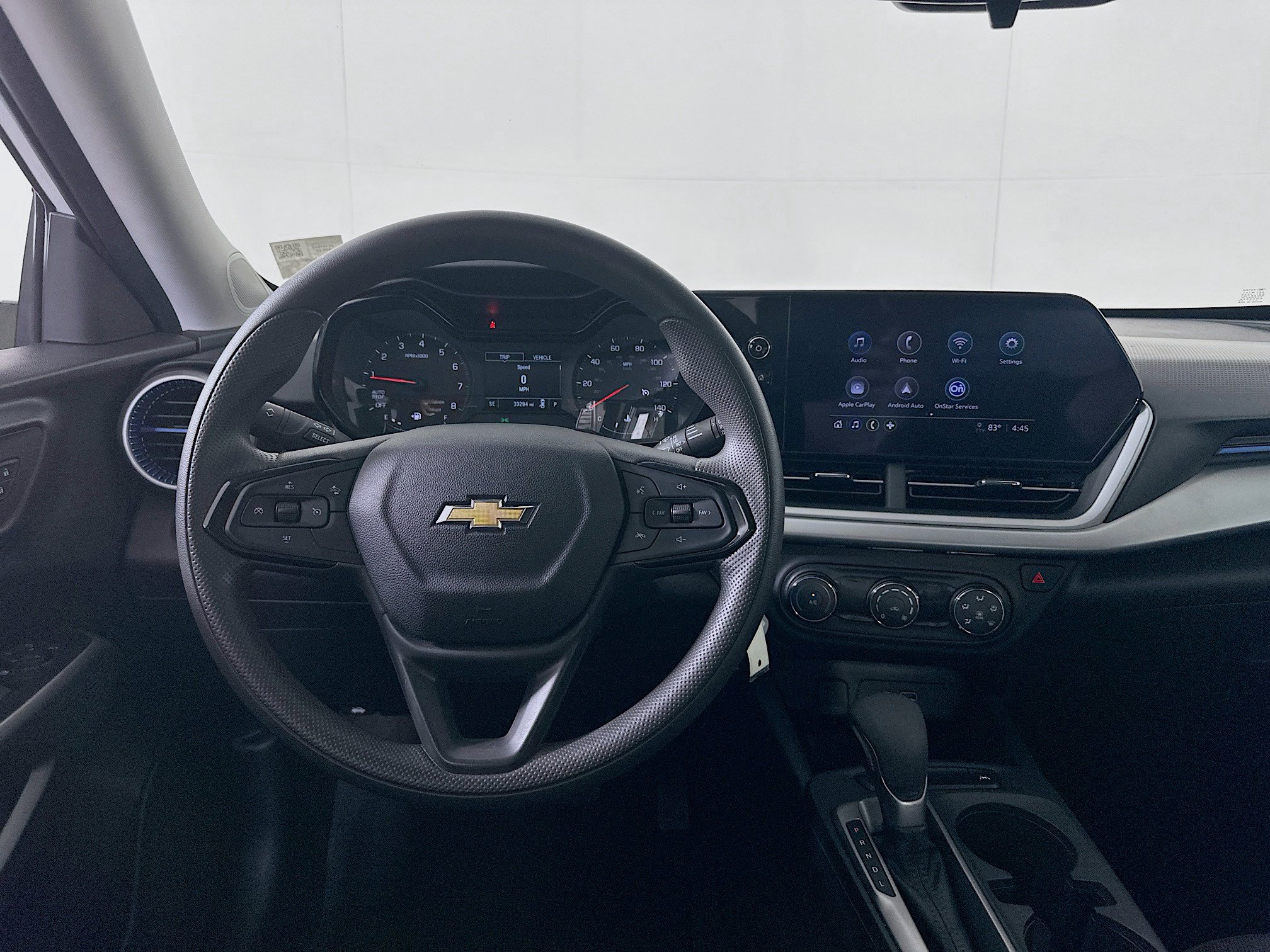Used 2025 Chevrolet Trax LS FWD image 17