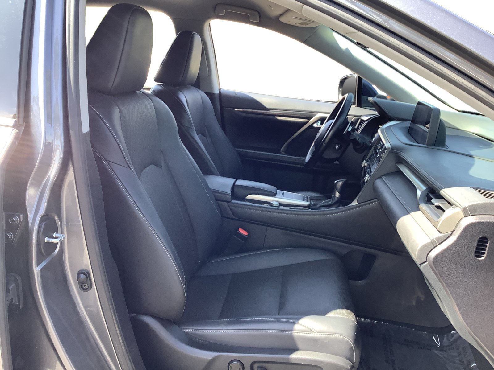 Used 2020 Lexus RX 350 FWD w/ Accessory Package image 15