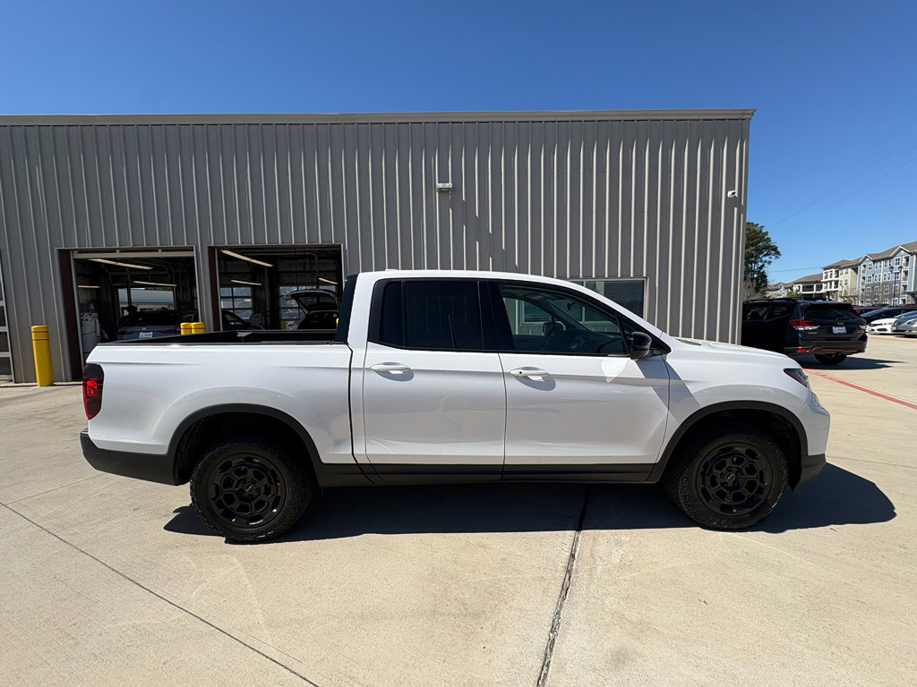 Certified 2025 Honda Ridgeline Sport+ image 9