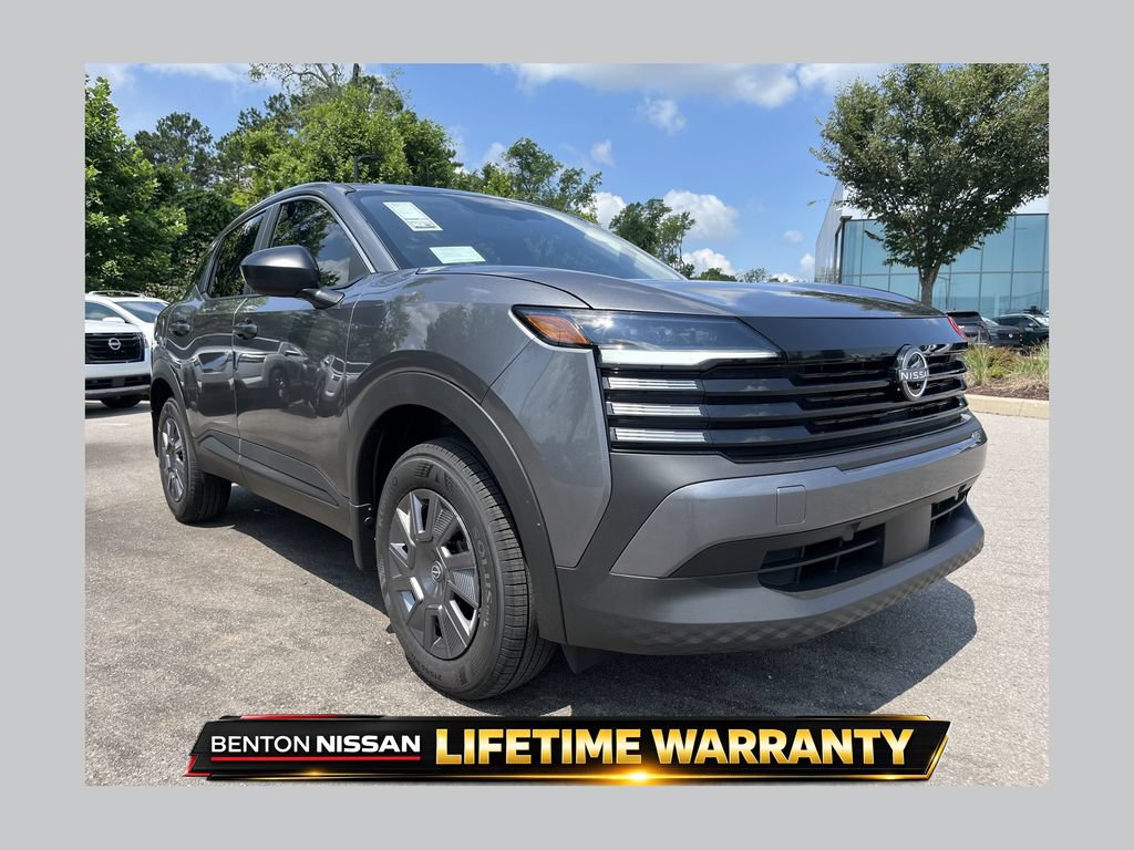 New 2026 Nissan Kicks S