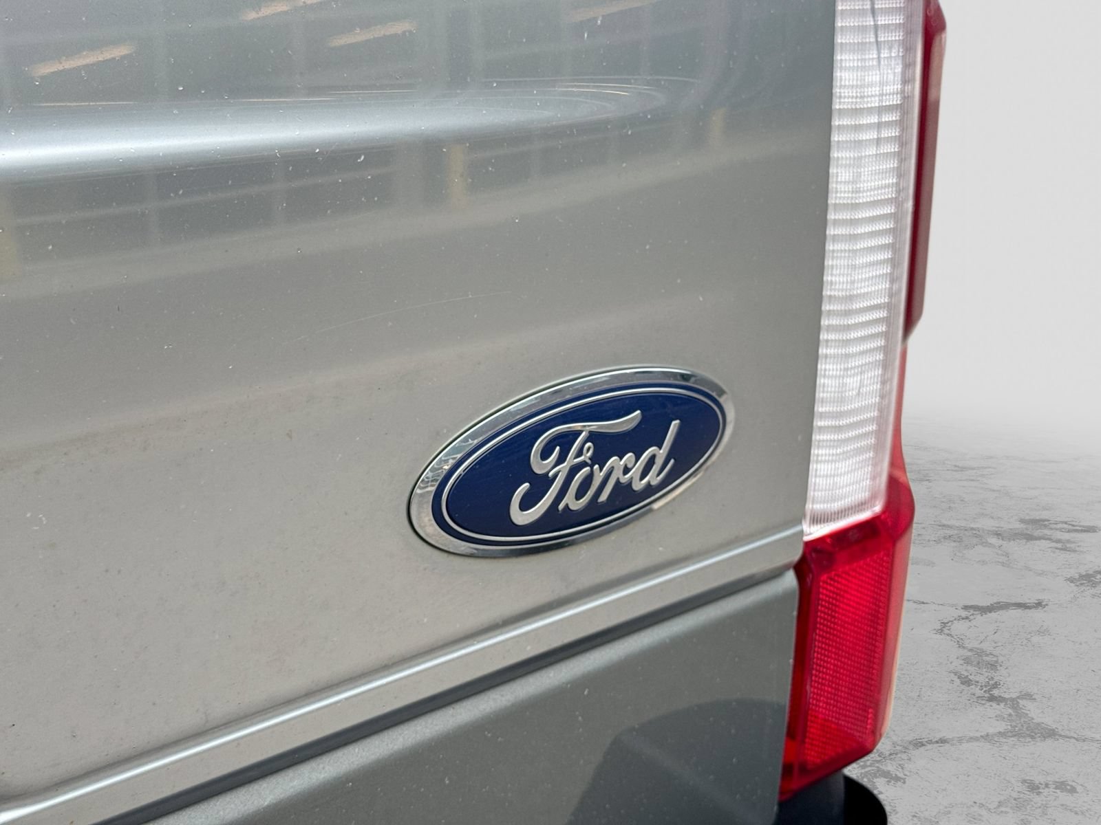 Used 2019 Ford F350 Limited AWD/4WD image 14