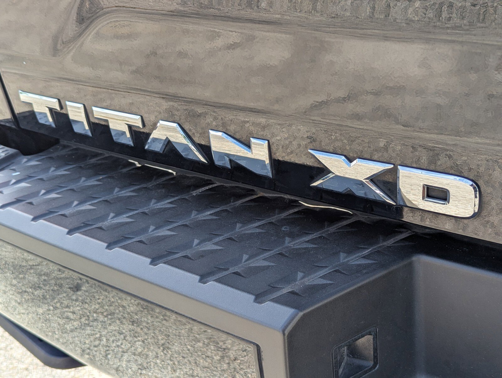 Certified 2023 Nissan Titan SV w/ SV Convenience Package AWD/4WD image 18