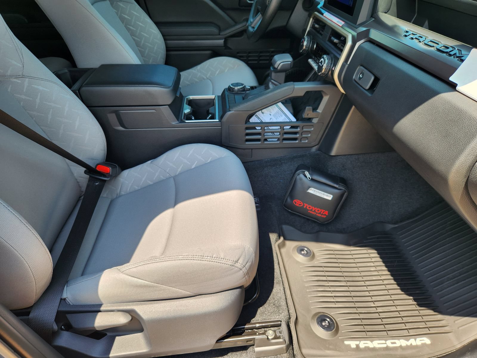 New 2026 Toyota Tacoma SR5 AWD/4WD image 14