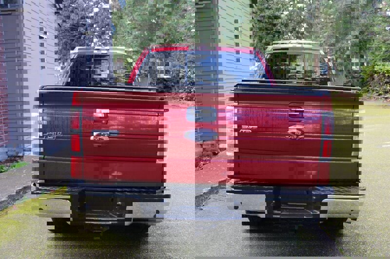 Used 2013 Ford F150 XLT w/ Luxury Equipment Group image 11