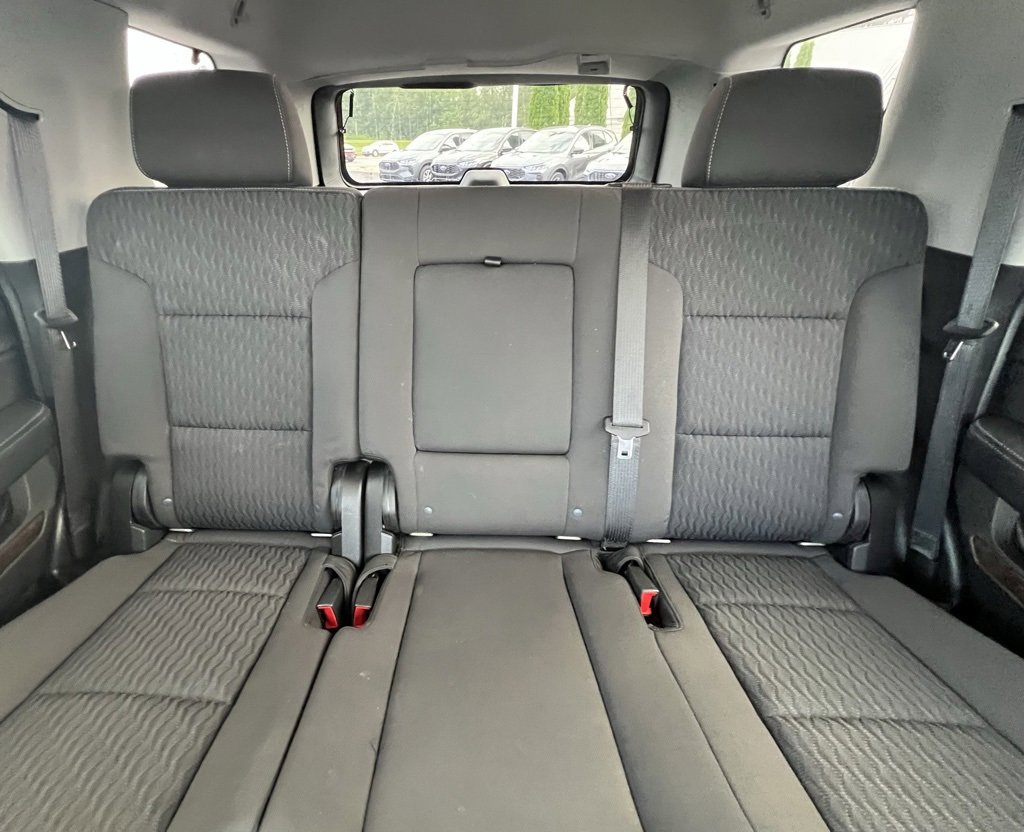Used 2020 Chevrolet Tahoe LS w/ Enhanced Driver Alert Package image 21