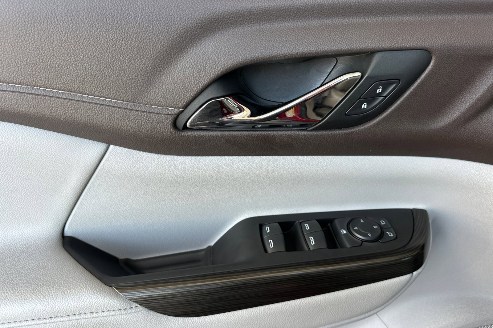 Certified 2023 GMC Acadia SLT image 11